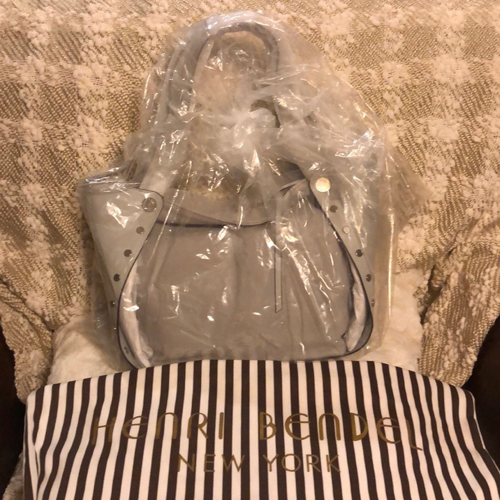 🔥BLACK FRIDAY SALE💥 🔥ONE DAY SALE Today only☄️ 🔥Sale New Henri Bendel Vintage - Picture 3 of 8